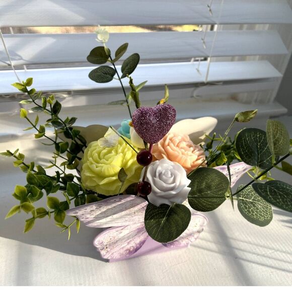 Handmade Goat's Milk Soap Flower Bouquet/Birthday/Mother’s Day/Easter/Spring - Picture 3 of 5